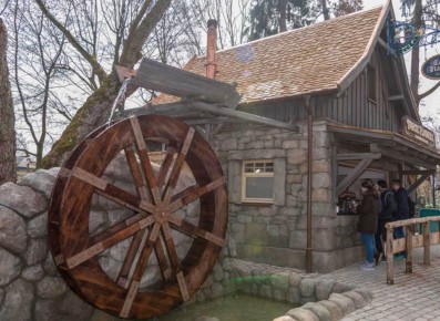 Europa Park Water Mill | MK Themed Attractions